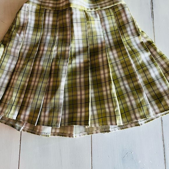 Princess Polly Lona Women's Mini Skirt Green Plaid Pleated Size XS/S Preppy - Picture 5 of 7